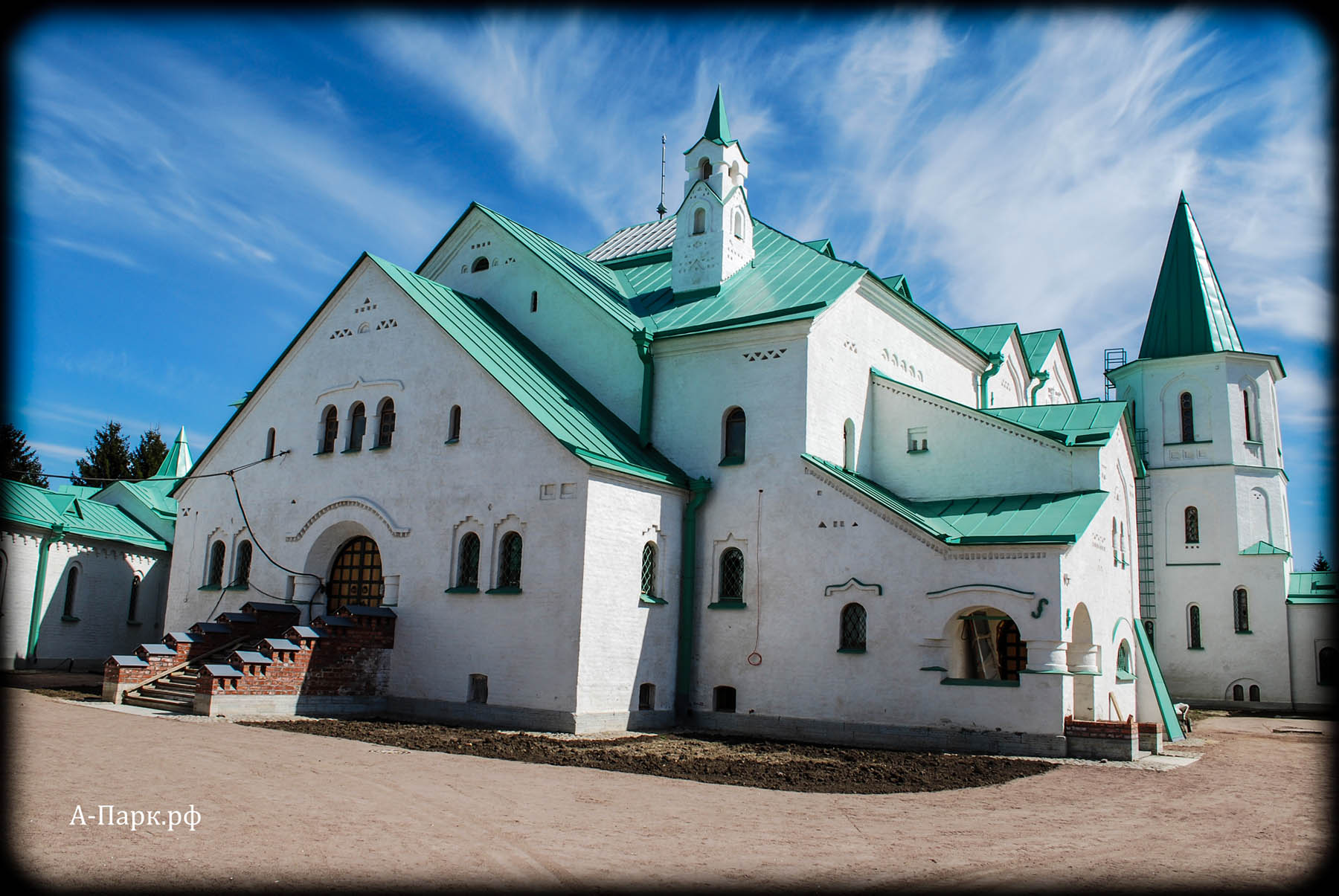 Что посмотреть в городе Пушкине (Царском Селе) за один день. Музеи,  дворцы,храмы и другие достопримечательности Пушкина. Экскурсии в Пушкин из  Санкт-Петербурга